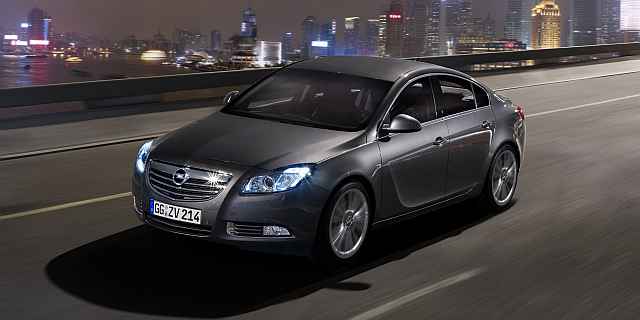 70_Opel-Insignia-seite-vorne_high