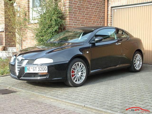 1631 Alfa GT V6 002