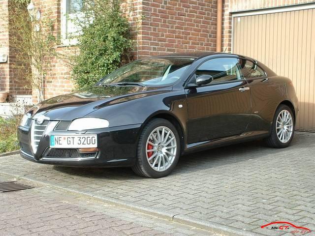 1632 Alfa GT V6 003