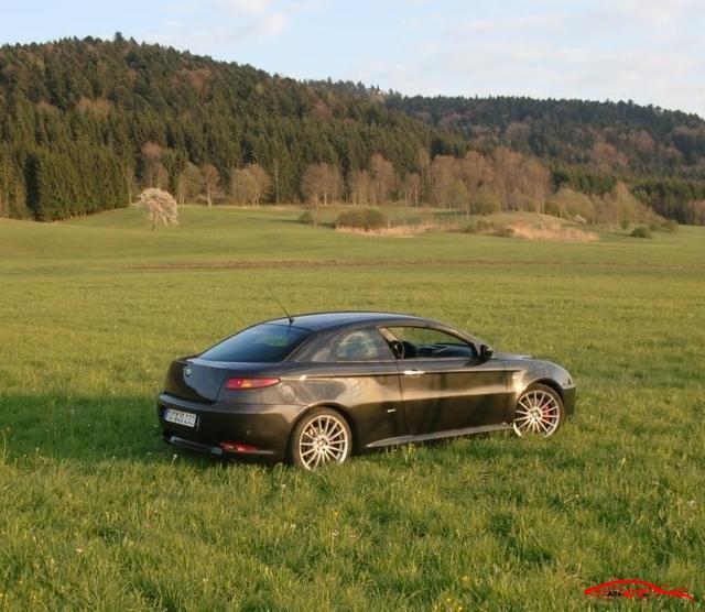 7241 2011.04.14 alfa gt neveuno 003